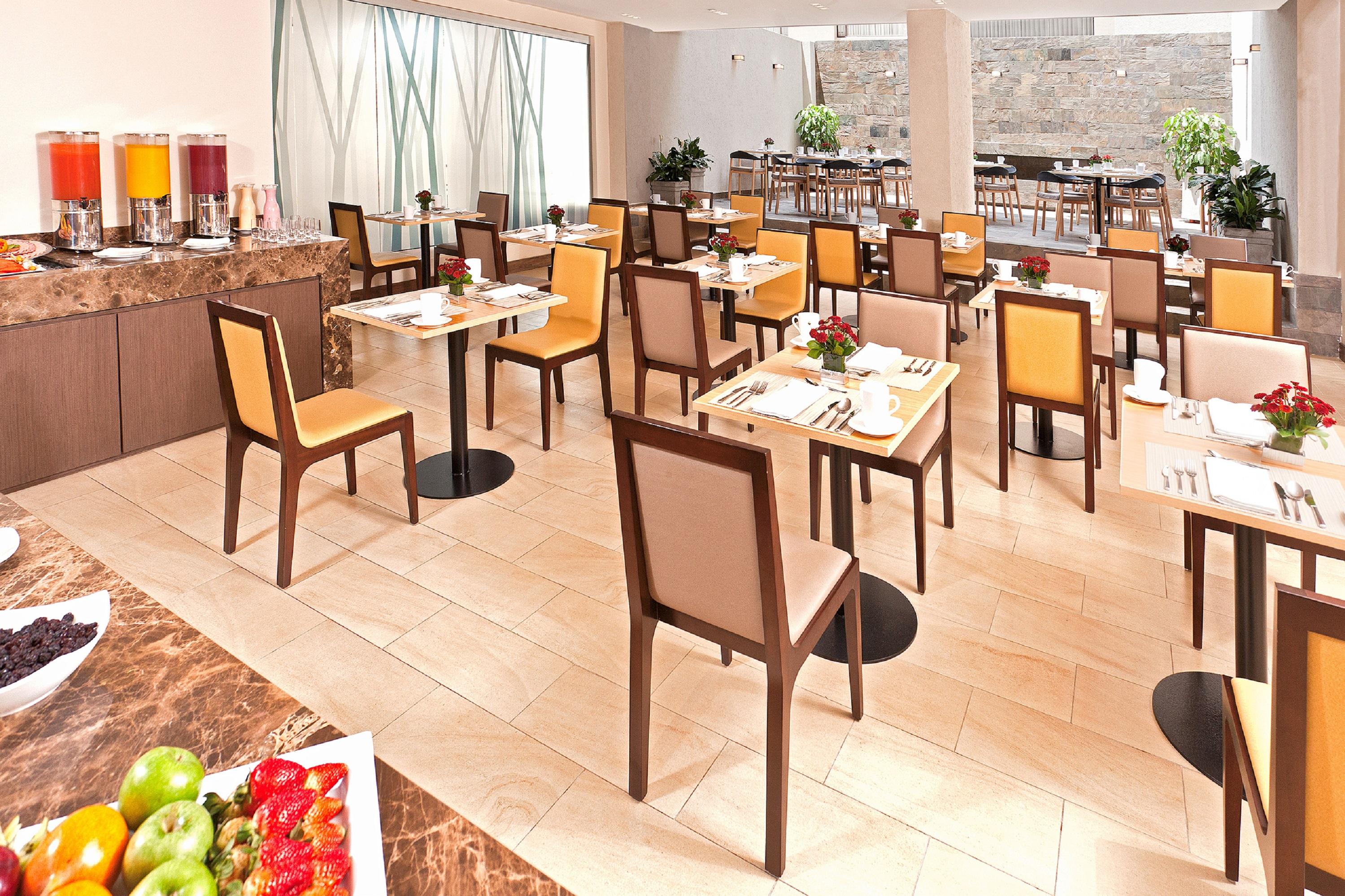 Hotel Estelar Calle 100 Bogota Restaurant photo