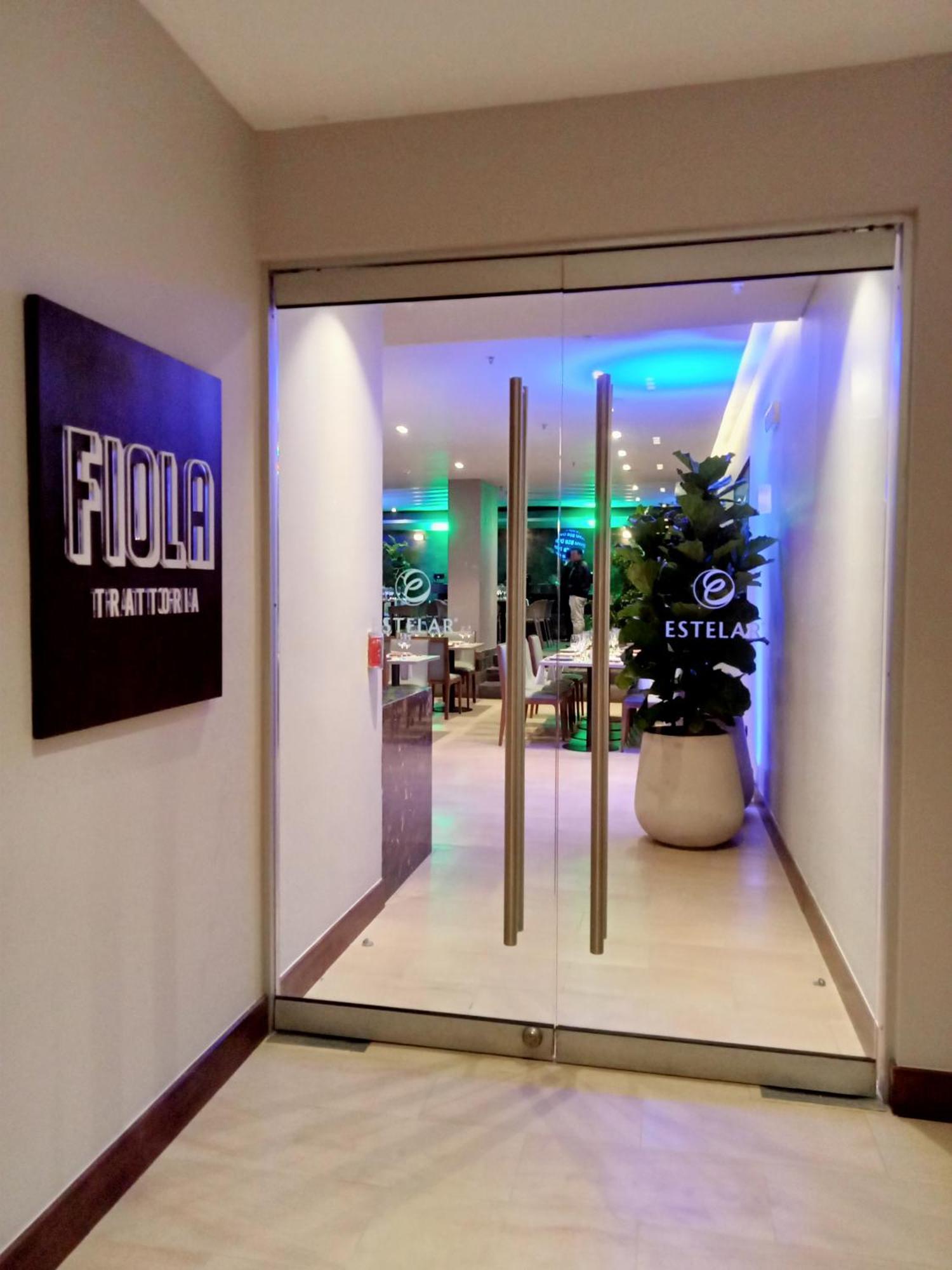 Hotel Estelar Calle 100 Bogota Exterior photo